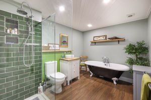 Photo 5- click for photo gallery